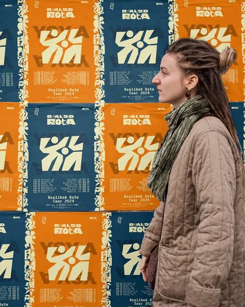 Realidad Rota, Identidad · Cartel